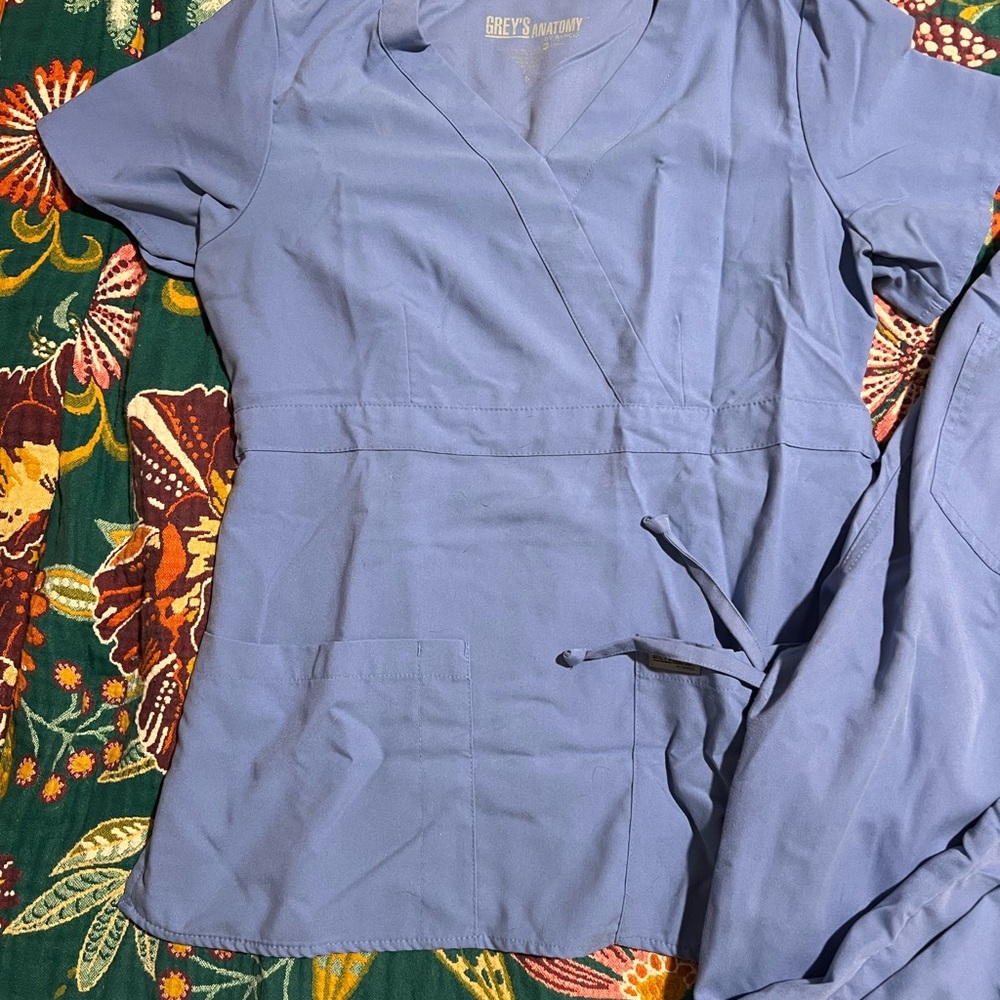 Light Blue Scrub Set - Picture 2 of 3
